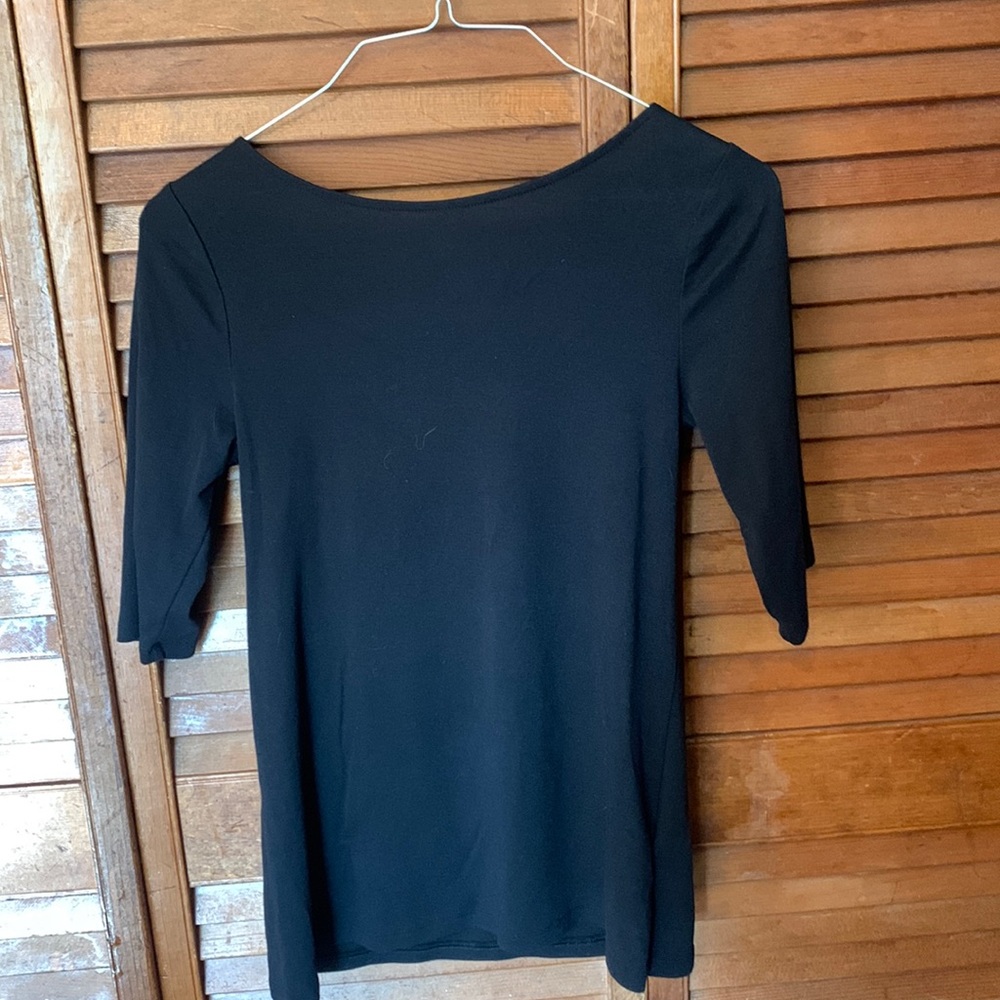 Black three-quarter shirt. Size small. Old navy. Low back high front.